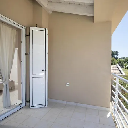 Bella - Beautiful And Modern House With Pool, Souna, Jacuzzi & Playground, - Istra Villa