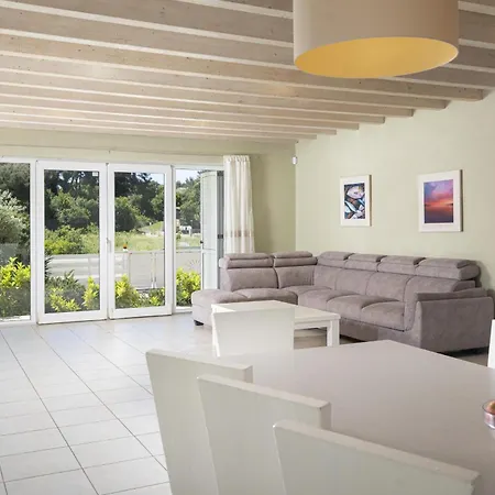 Villa Bella - Beautiful And Modern House With Pool, Souna, Jacuzzi & Playground, - Istra *