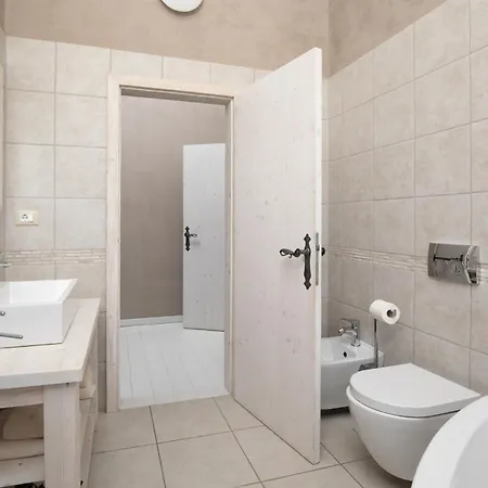 Bella - Beautiful And Modern House With Pool, Souna, Jacuzzi & Playground, - Istra Liznjan