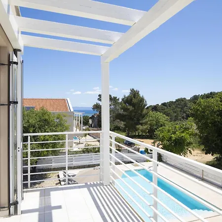 Bella - Beautiful And Modern House With Pool, Souna, Jacuzzi & Playground, - Istra Villa