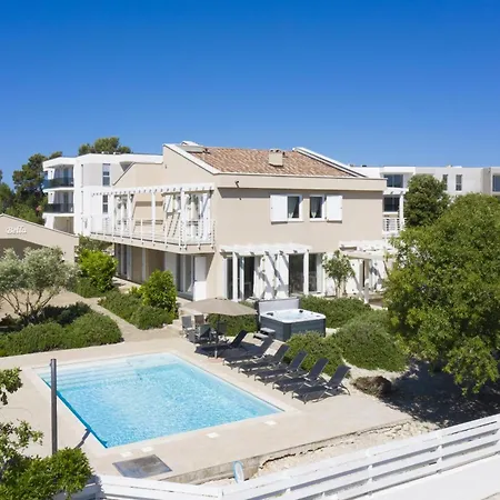 Villa Bella - Beautiful And Modern House With Pool, Souna, Jacuzzi & Playground, - Istra *